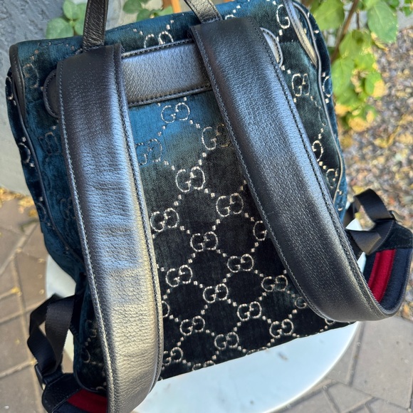 Gucci GG Marmont Velvet Backpack - Picture 10 of 15